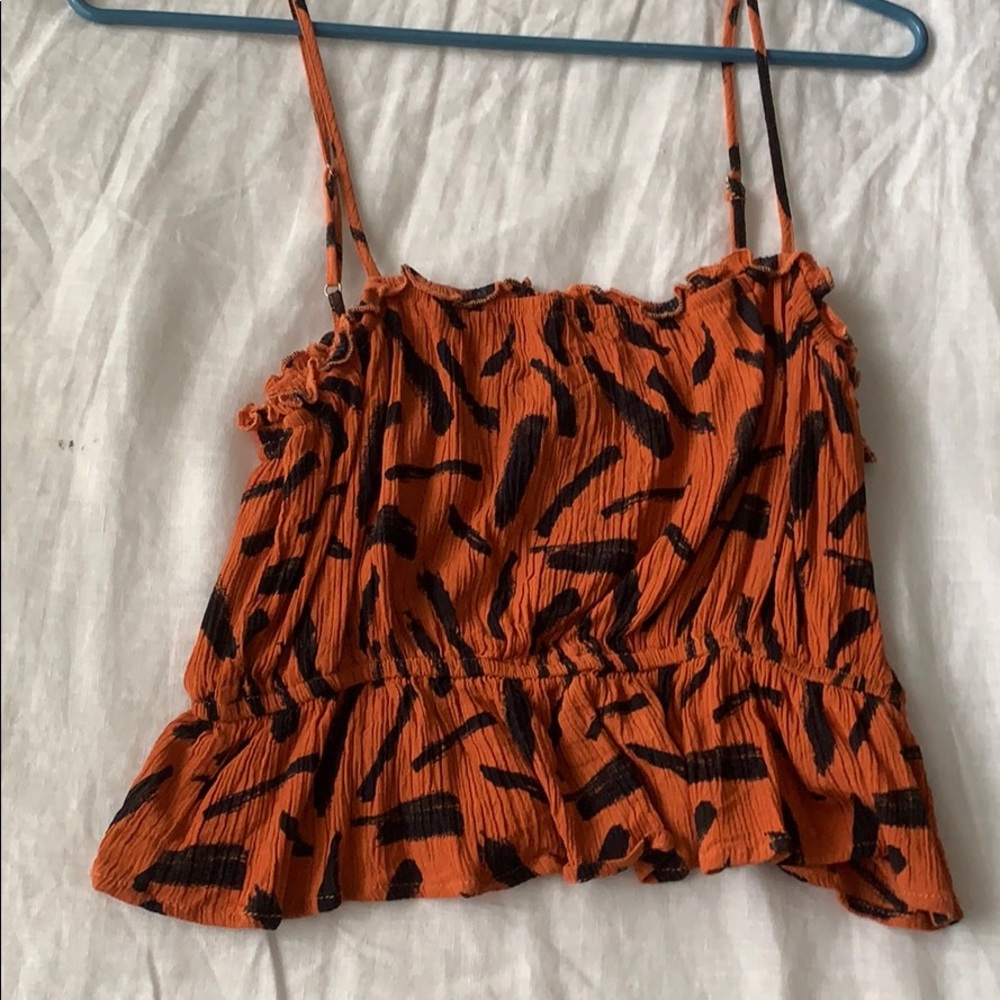 crop top